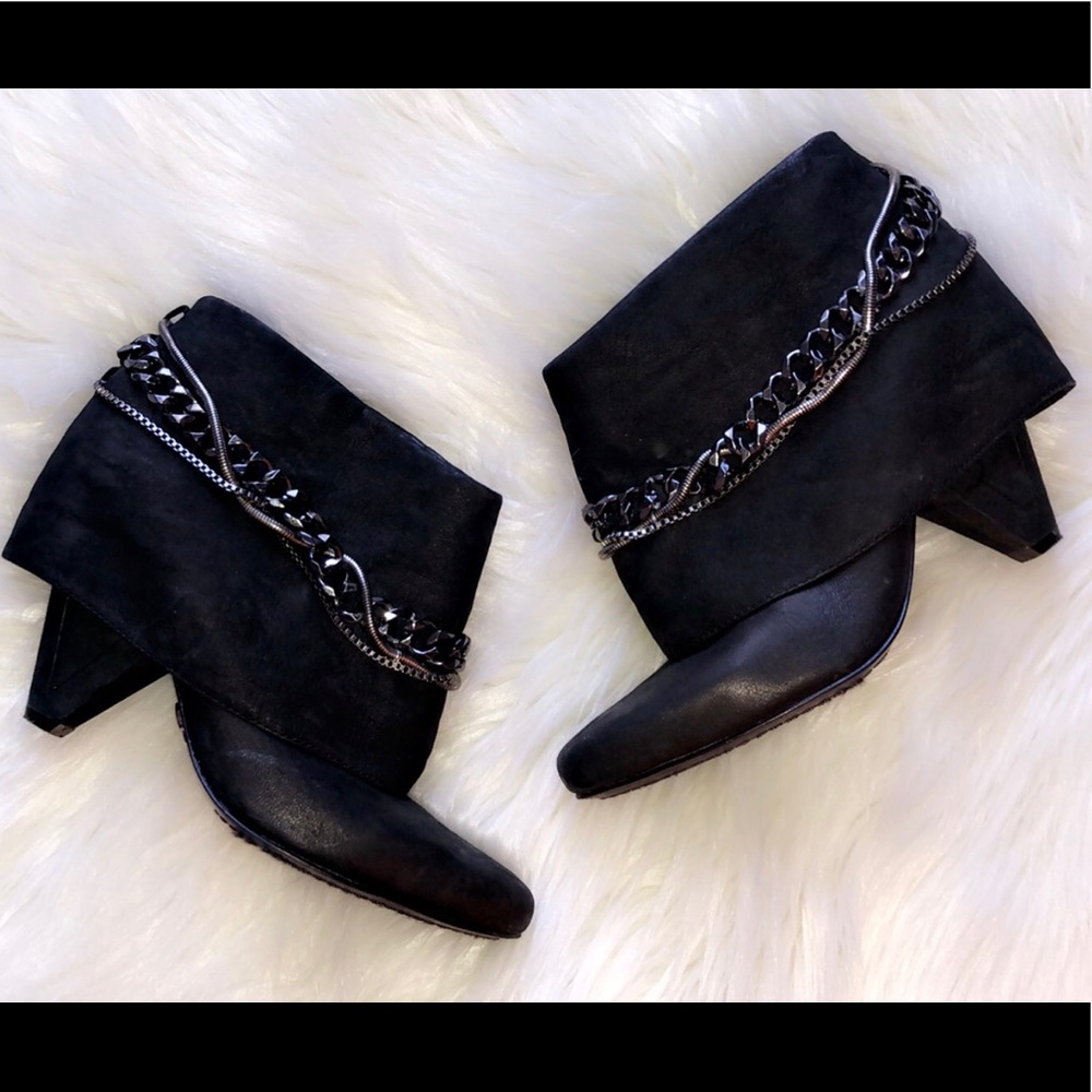RACHEL ROY Suede Cone Heel Booties